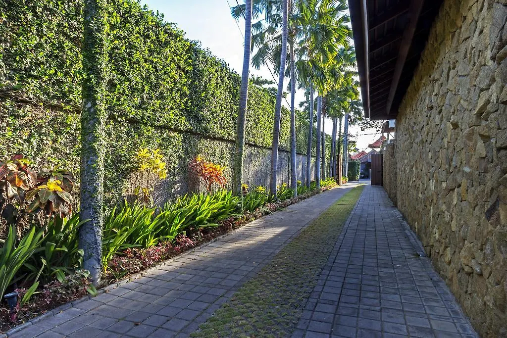 Villa Suar 2 Seminyak Endonezya